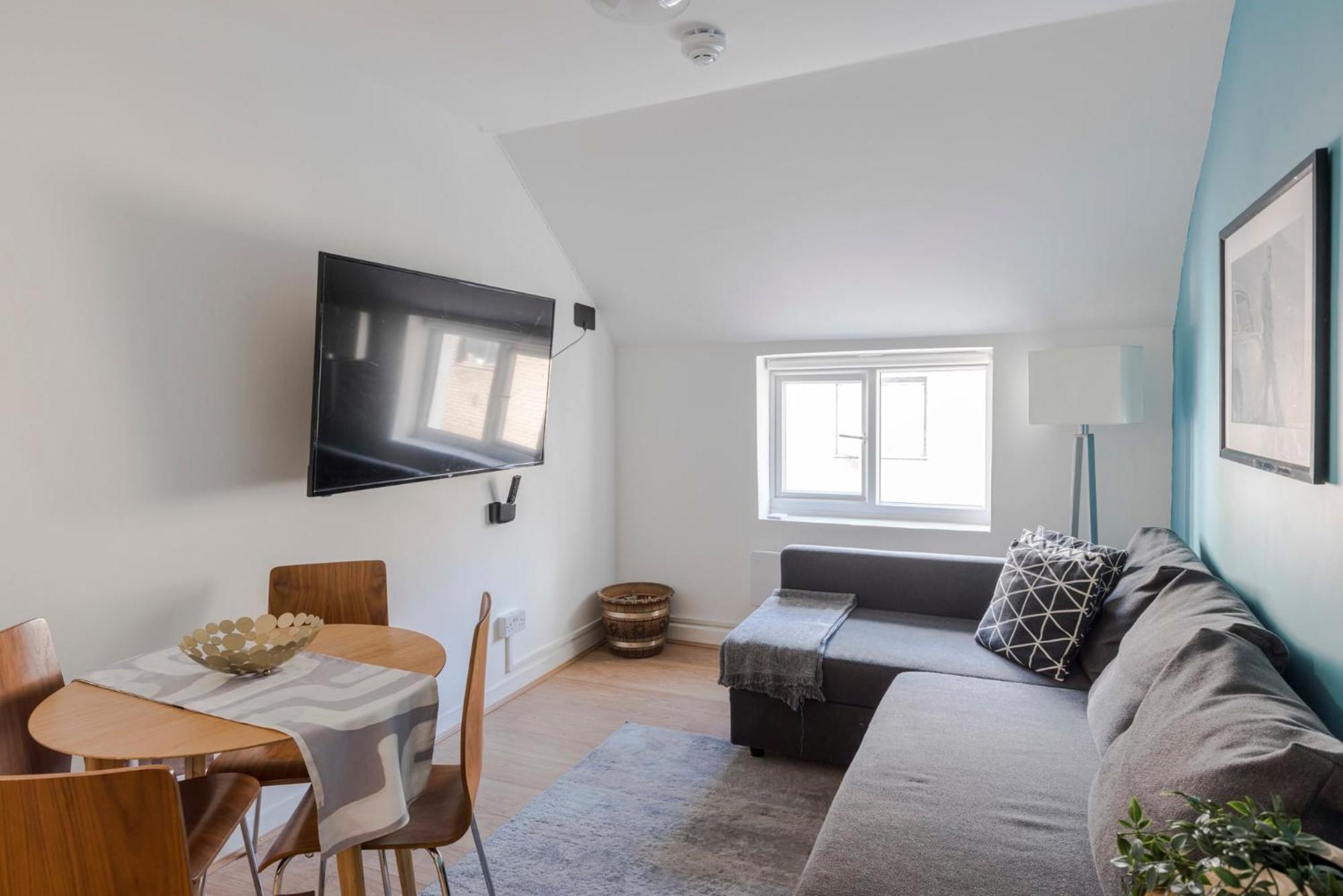 Wonderland - Fitzrovia - By Frankie Says Apartment London Bagian luar foto